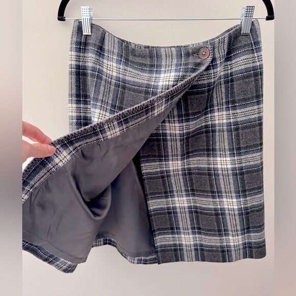Vintage Herman Geist Navy Grey Ivory Plaid Wrap Skirt w/ Blanket Stitch Hem Sz 6 - Picture 4 of 6